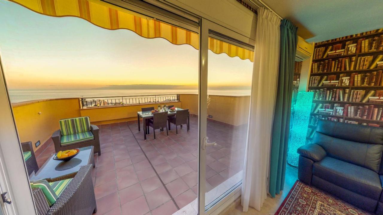 Casa Tres Vistas Luxury Apartment With Stunning Views To The Ocean ปัวร์โตเดซานตีอาโก ภายนอก รูปภาพ